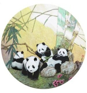 入場無料【日中友好会館美術館】現代中国漆画展～わちゃわちゃ！パンダワールド～