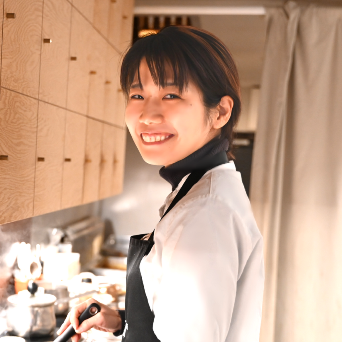 かぐらびと】カレーパンとスパイスチャイ専門店『Spicier』オーナー かぐらびと】カレーパンとスパイスチャイ専門店『Spicier』オーナー